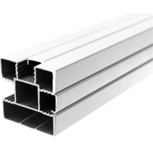 Aluminium Vierkantrohre im Stapel