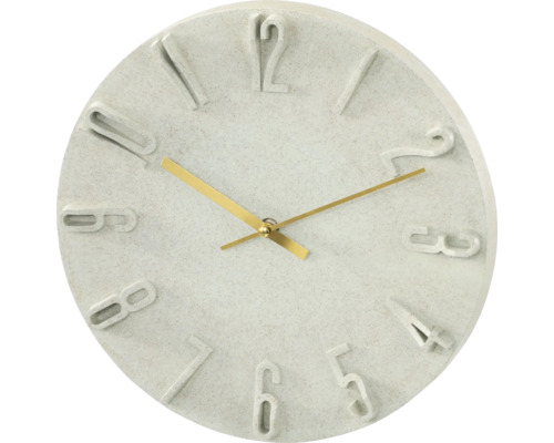 Horloge murale avec chiffres en relief et aiguilles dorées