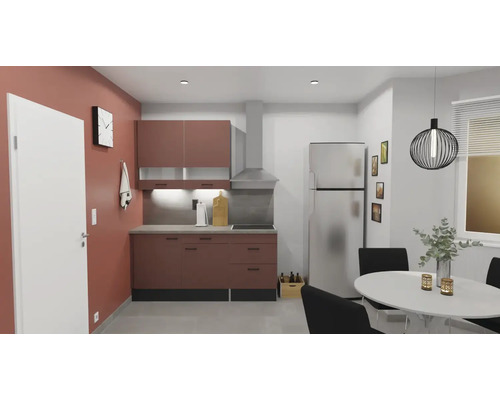 PICCANTE Smart Küchenzeile ohne Geräte 180 cm RUST RED matt Clickmontage Helle Küche mit Küchenschränken, Dunstabzugshaube, Kühlschrank und Esstisch mit Stühlen.