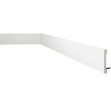 Plinthe avec passage de câbles