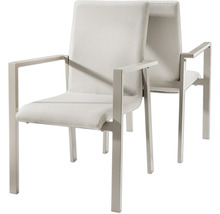 Deux chaises avec accoudoirs et revêtement en tissu