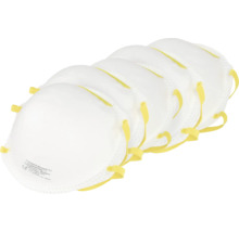 Mehrere Atemschutzmasken im Detail