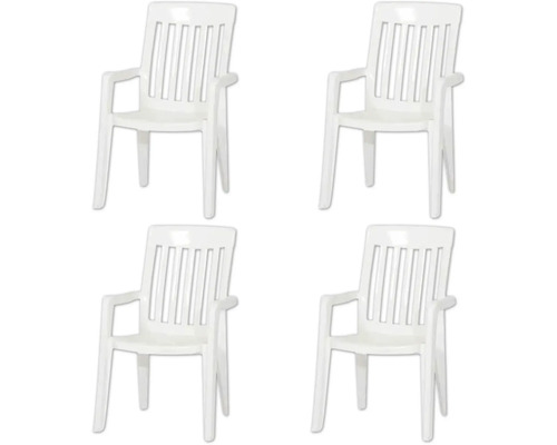 Lot de quatre chaises de jardin blanches en plastique avec accoudoirs et dossier à lattes.