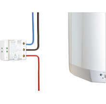 Module de relais intelligent Ogemray alimenté par Shelly, connecté par câbles à un appareil électrique.