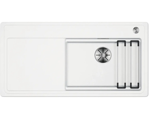 Weiße Küchenspüle mit Abtropffläche und Zubehör