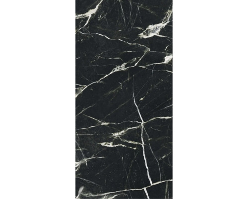 Panneau décoratif aspect marbre avec veines blanches