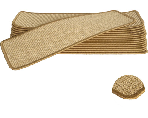 Marches d'escalier en sisal empilées