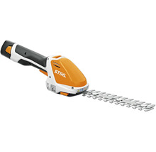 Cisailles à gazon à batterie STIHL avec outil de coupe