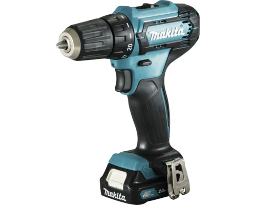 Perceuse-visseuse à batterie Makita 12 Volt avec batterie de 2,0 Ampères-heures, mandrin à serrage rapide, embout et clip ceinture.