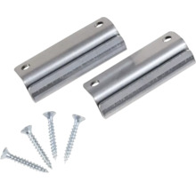 Zwei metallene Rohrschellen mit vier Schrauben