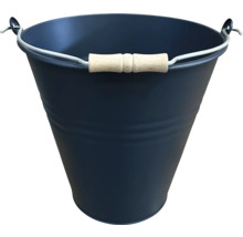 Seau en métal avec poignée en bois