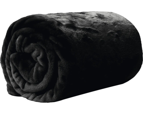 Couverture douillette noire en peluche douce enroulée.