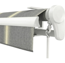 Markise mit grauem Stoff und Streifenmuster