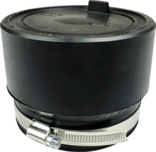 Bouchon de fermeture flexible en caoutchouc noir avec un collier de serrage en acier inoxydable pour tuyaux d'évacuation.