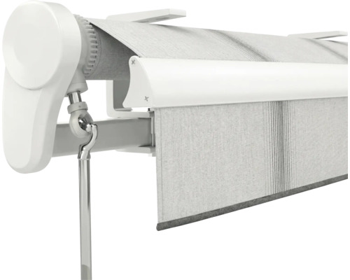 Markise mit weißem Gehäuse, hellgrauem Stoff und Handkurbel-Anschluss für manuellen Sonnenschutz.