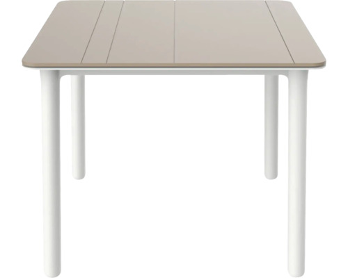 Rechteckigen Gaardendësch mat ofgeronnte Corneren, Tischplack mat Längsrillen a véier ronne Been.