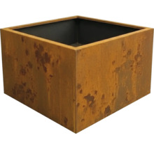 Jardinière carrée en métal aspect rouille.