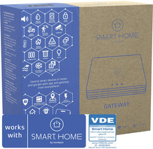 Emballage de la passerelle SMART HOME by hornbach avec icônes d'appareils pilotables, Zigbee Logo, Z-Wave Logo et label VDE de sécurité informatique.