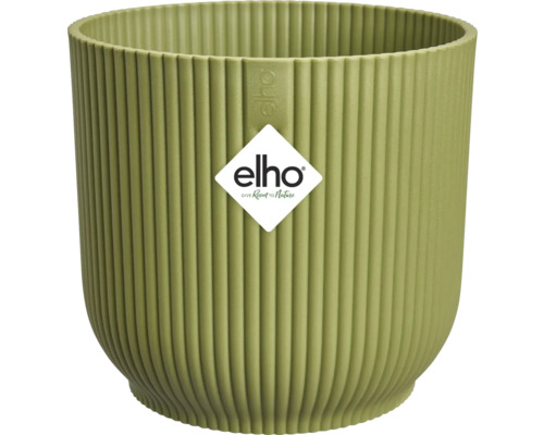 Cache-pot elho vert en plastique avec structure rainurée verticale et elho Logo.