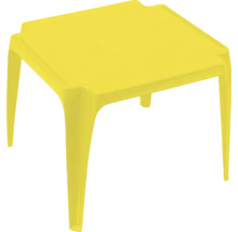 Table carrée pour enfants en plastique jaune.