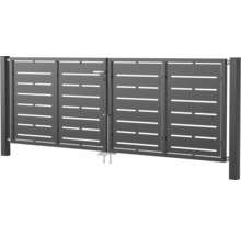 Zweiflügeliges Tor aus Metall in Anthrazit mit horizontalen Lamellen und Griff.