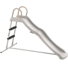 Toboggan pour enfants en plastique gris clair avec échelle et structure métallique.