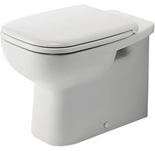Bodenstehendes WC mit passendem WC-Sitz, wandbündige Ausführung.