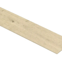 Lame de parquet aspect chêne avec grain fin et nœuds.