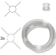 Kit d accessoires pour pompe de bassin comprenant un tuyau flexible annelé, un raccord et trois supports.
