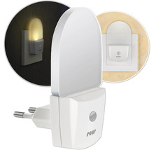 Reer LED-Nachtlicht für die Steckdose mit Dämmerungssensor, Ansicht des Produkts und Detailaufnahmen im Betrieb bei Helligkeit und Dunkelheit.