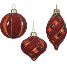 Lot de trois suspensions de Noël en verre avec rayures en velours rouge et paillettes de formes variées.