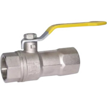 Vanne à boisseau sphérique pour gaz avec levier jaune et filetage intérieur en métal.
