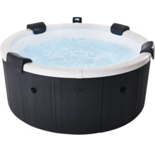 Spa rond avec habillage extérieur sombre aspect bois, cuve intérieure blanche, quatre appuie-tête noirs et eau bouillonnante. MSpa Logo.
