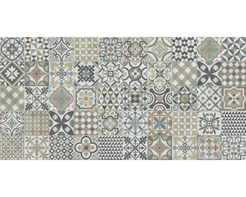 Bodenfliese mit Patchwork-Muster, verschiedene geometrische und florale Designs.