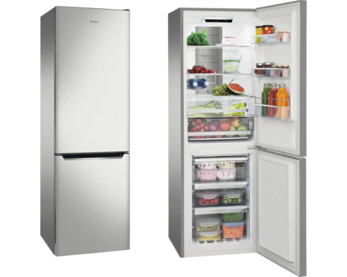 Combiné réfrigérateur-congélateur Amica en aspect acier inoxydable, fermé et ouvert rempli de produits alimentaires.