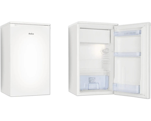 Réfrigérateur blanc Amica, présenté fermé et ouvert avec compartiment congélateur, clayettes et balconnets.