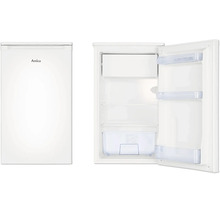 Réfrigérateur compact blanc Amica, présenté fermé et ouvert, avec compartiment congélateur interne, clayettes et bac à légumes.