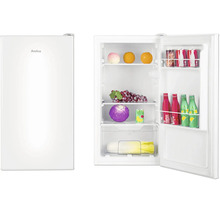 Réfrigérateur compact Amica posable, vue fermée et ouverte remplie de fruits, légumes et boissons.