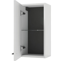 Armoire de salle de bain suspendue blanche avec porte ouverte, une étagère en verre et fond sombre.