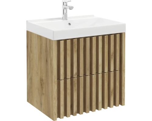 Meuble sous-vasque aspect bois avec lamelles verticales, vasque en céramique blanche et mitigeur chromé.