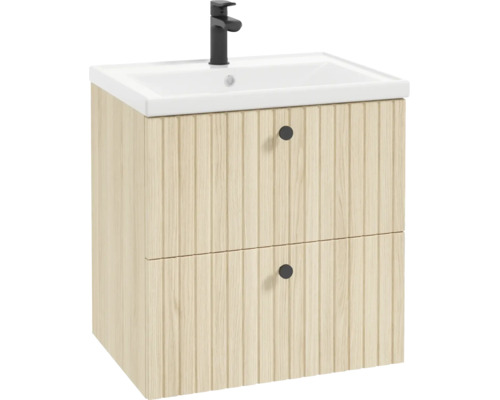 Meuble sous-vasque aspect bois avec façade rainurée, deux tiroirs avec boutons noirs, vasque blanche et mitigeur noir.