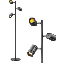 Lampadaire moderne noir avec trois spots réglables sur une tige fine et un socle rond.