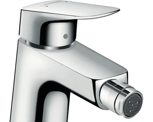 Mitigeur de bidet monocommande en métal chromé avec mousseur orientable pour la salle de bains.