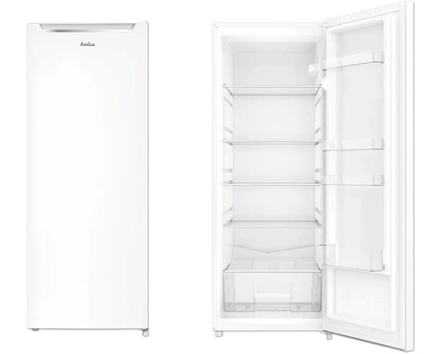 Réfrigérateur pose libre Amica, fermé et ouvert, avec plusieurs clayettes en verre et un bac à légumes.