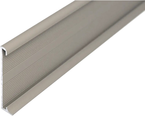 Profilé de finition en aluminium avec surface rainurée.