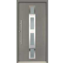 Porte d'entrée moderne grise avec vitrage vertical, quatre inserts en verre et poignée de tirage en acier inoxydable.