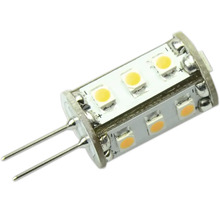 Ampoule LED avec culot G4 et plusieurs puces LED sur un corps cylindrique.