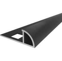 Profilé quart de rond pour carrelage en aluminium avec surface structurée et perforation.