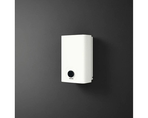 Chauffe-eau électrique Stiebel Eltron avec régulateur de température.
