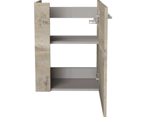 Armoire murale aspect chêne avec une porte ouverte, une étagère et intérieur gris.
